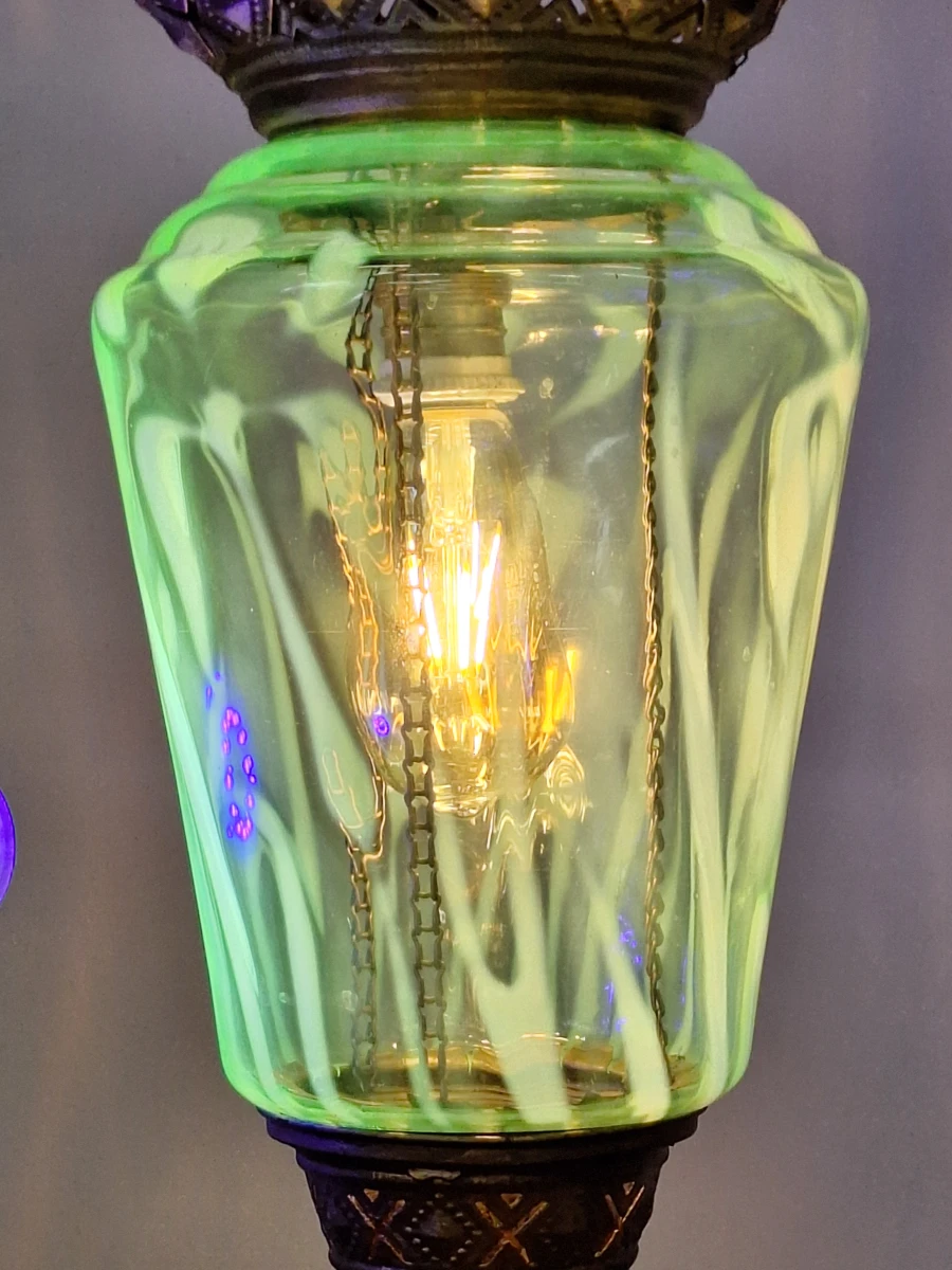 Antieke Art Nouveau hanglamp ca. 1900 - uraniumglas en rijk gedecoreerd metaal - foto 13