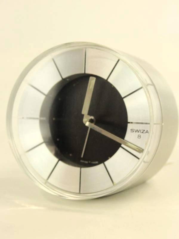 Vintage Swiza 8 wekker klok in aluminium behuizing
