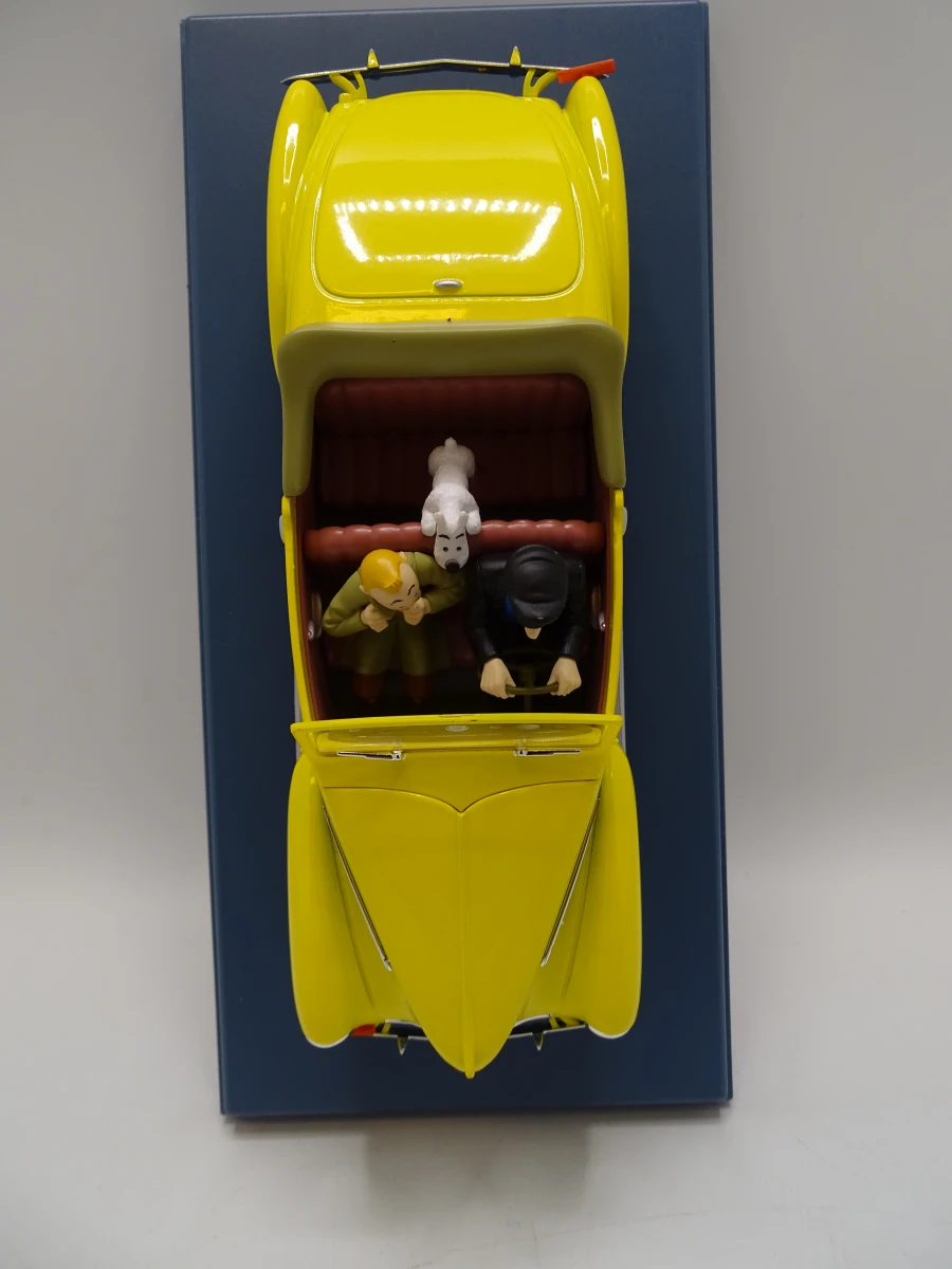Set van 2 Tintin modelauto's in vitrinekast - foto 11