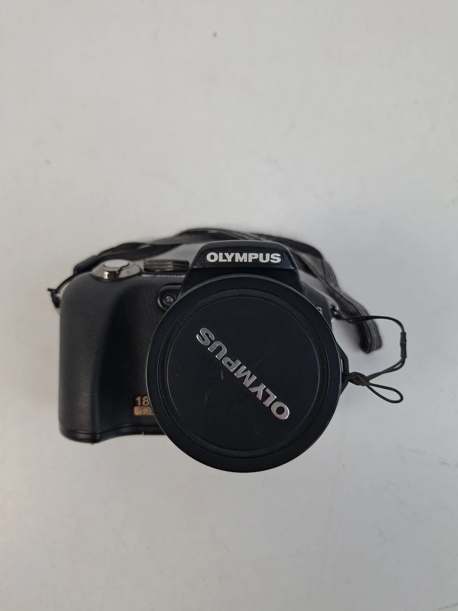 Complete Olympus SP-560UZ Ultra Zoom Camera – 18x Optische Zoom – kavel bij De Kringwinkel, Waardamme