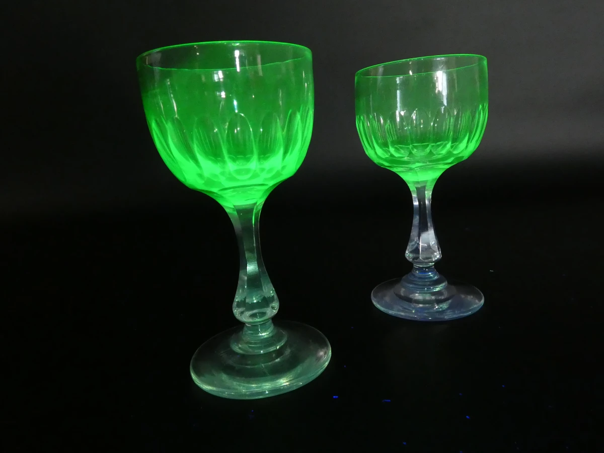 Vintage uranium glaasjes - foto 3