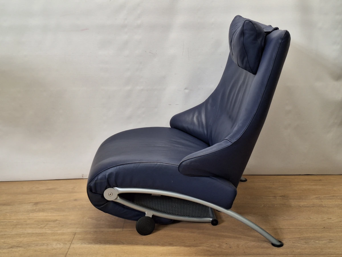 Iconische WK Wohnen Solo 699 relaxfauteuil - Stefan Heiliger - donkerblauw leder - foto 4