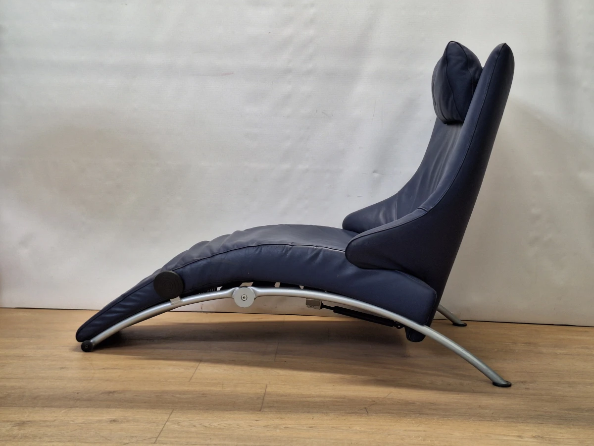 Iconische WK Wohnen Solo 699 relaxfauteuil - Stefan Heiliger - donkerblauw leder - foto 2