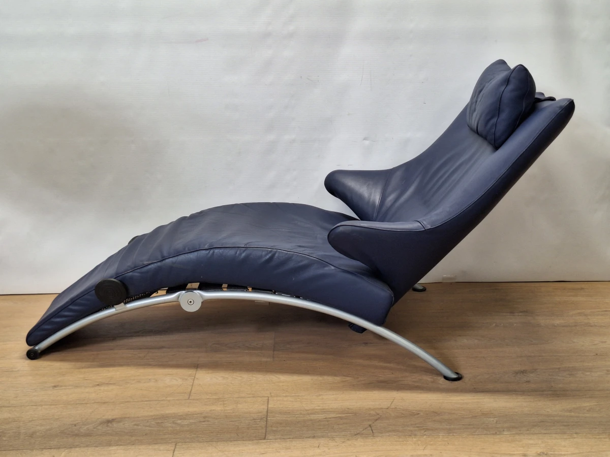 Iconische WK Wohnen Solo 699 relaxfauteuil - Stefan Heiliger - donkerblauw leder - foto 3