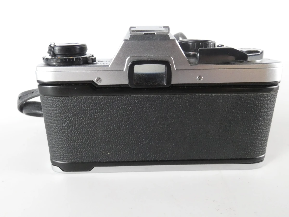 Olympus OM-10 camera + Zuiko 50mm f/1.8 objectief (1979) - foto 5