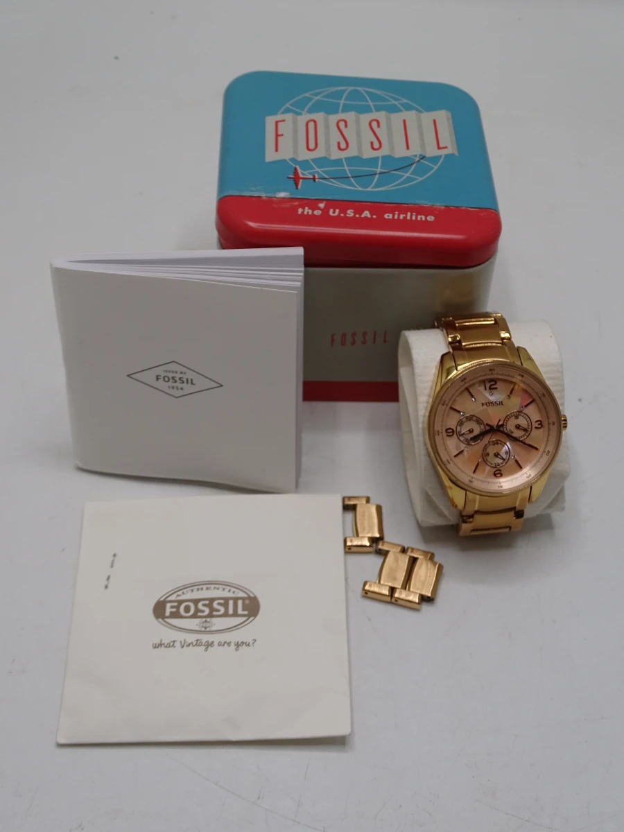 Goudkleurige Fossil horloge – kavel bij De Kringwinkel, Oostende