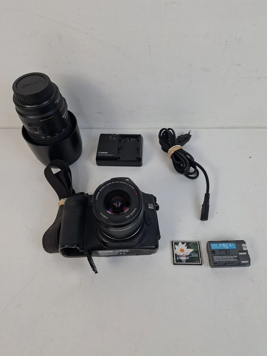 Canon EOS 40D Spiegelreflexcamera Set – Inclusief 2 USM Lenzen, Accu, Lader & 2GB CF-kaart! – kavel bij De Kringwinkel, Waardamme