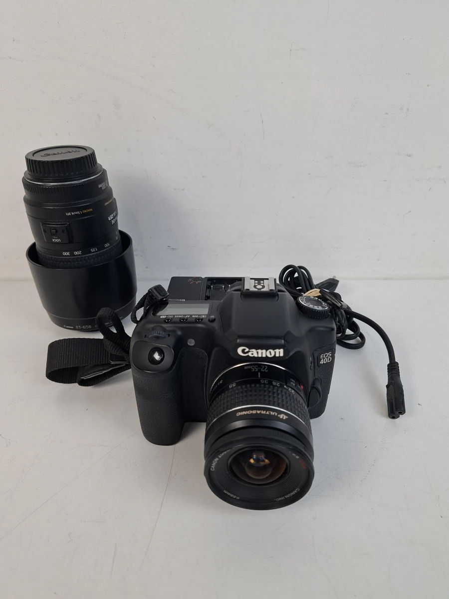 Canon EOS 40D Spiegelreflexcamera Set – Inclusief 2 USM Lenzen, Accu, Lader & 2GB CF-kaart! - foto 5