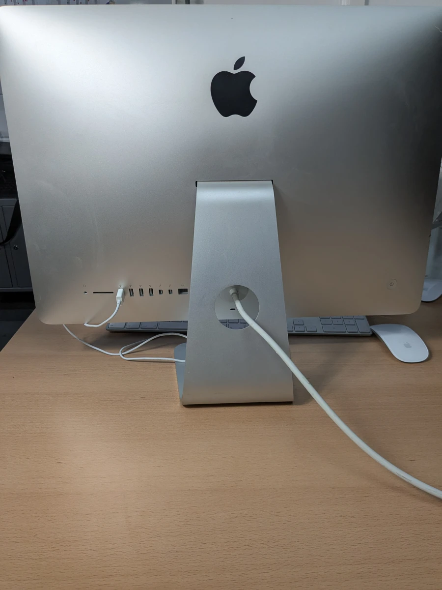 Apple iMac Retina 4K 21,5 inch (Late 2015) met toetsenbord en muis - foto 7