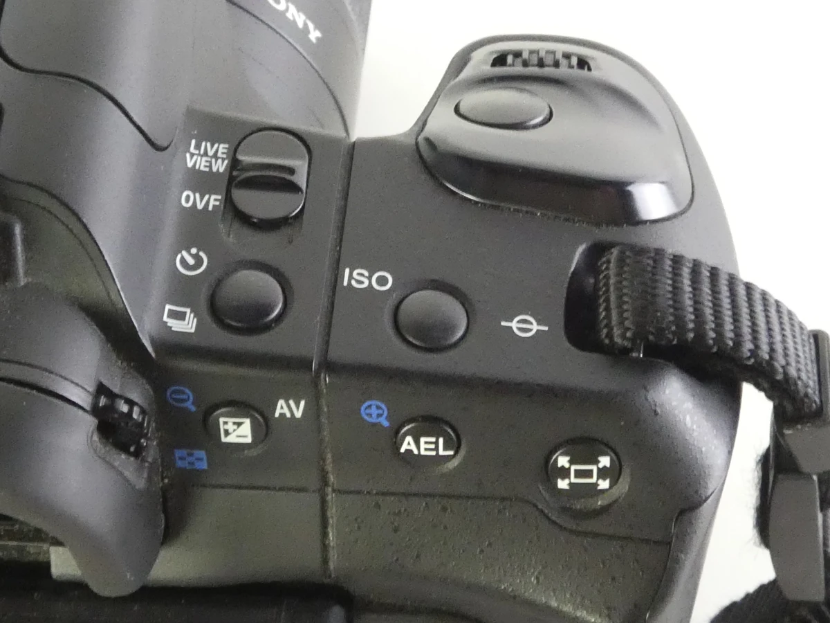 Sony Alpha DSLR-A300 digitale spiegelreflexcamera set met draagtas - foto 5