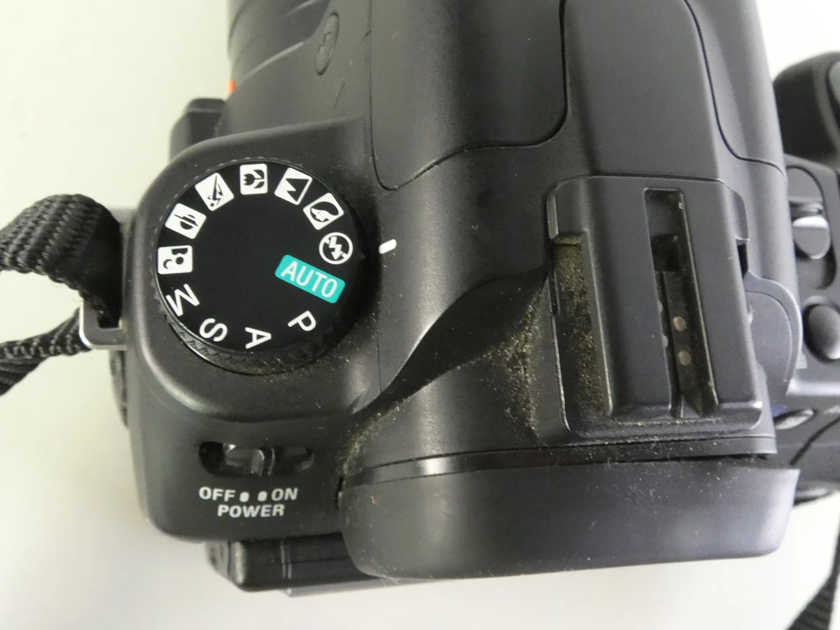 Sony Alpha DSLR-A300 digitale spiegelreflexcamera set met draagtas - foto 9
