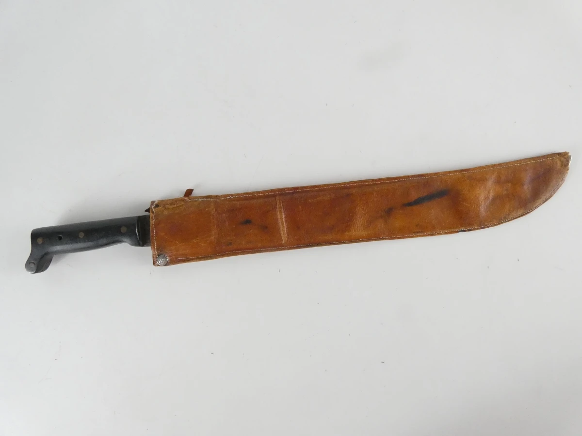 Oude machete met leren schede Guadeloupe - foto 11