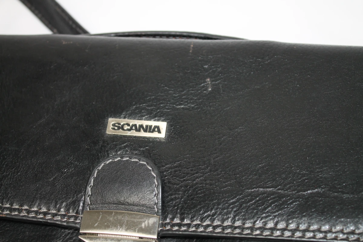 Zwarte Lederen Aktetas - Scania - foto 2