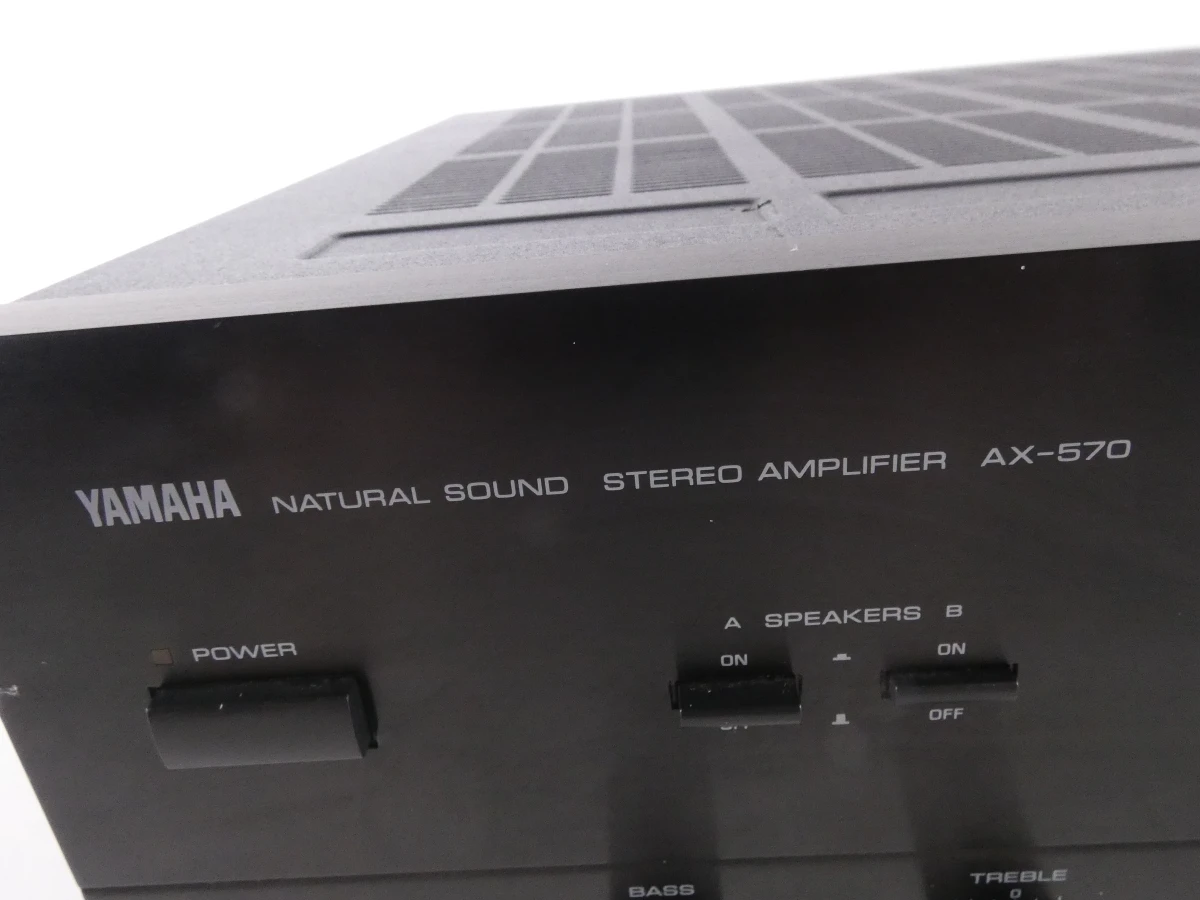 Yamaha AX-570 stereo versterker - foto 3