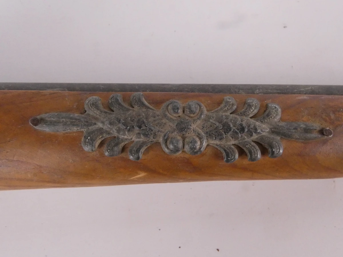 Set van 2 decoratieve pistolen en 2 sierzwaarden - foto 10