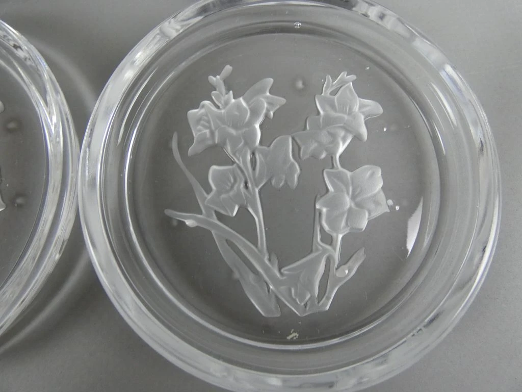 Set van 23 glazen onderzetters met bloemmotief - foto 7