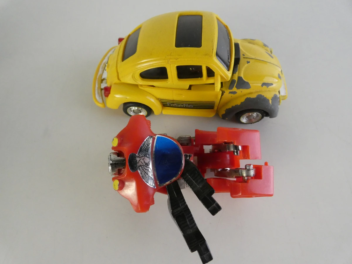 Transformers strip nr. 4 met 8 vintage voertuigen - foto 13