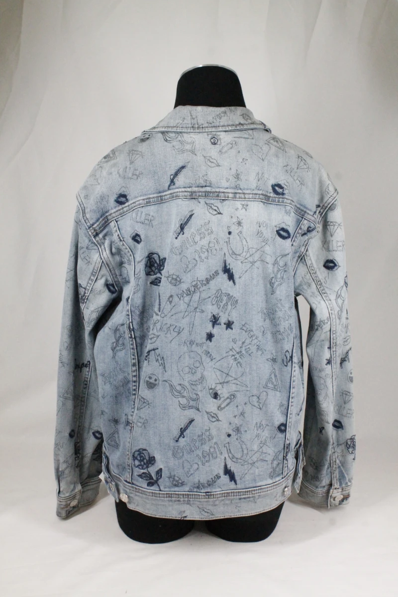 GUESS Doodle Art 90s Icon Denim Jacket - foto 4