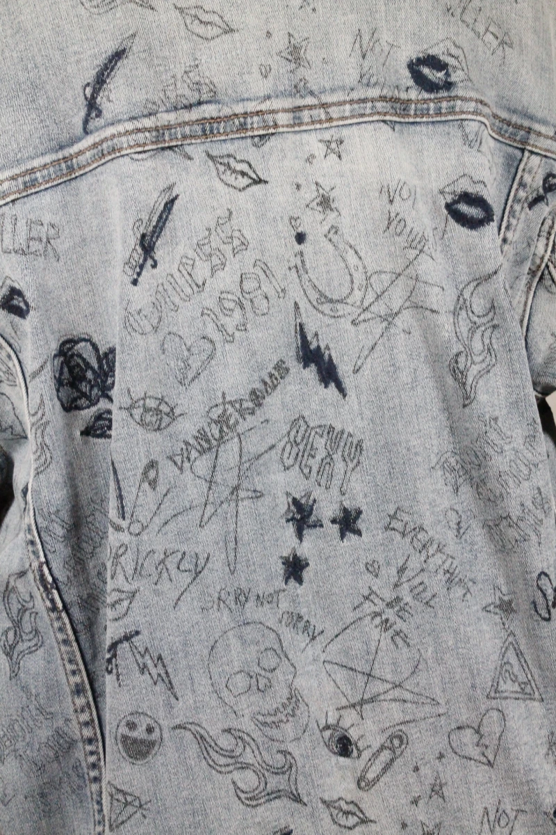 GUESS Doodle Art 90s Icon Denim Jacket - foto 5