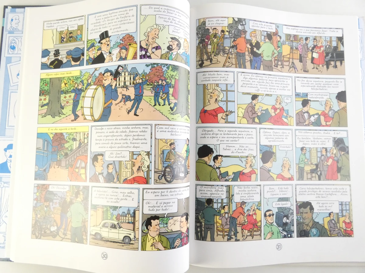 Set van 10 Tintin stripboeken in het Portugees - foto 6