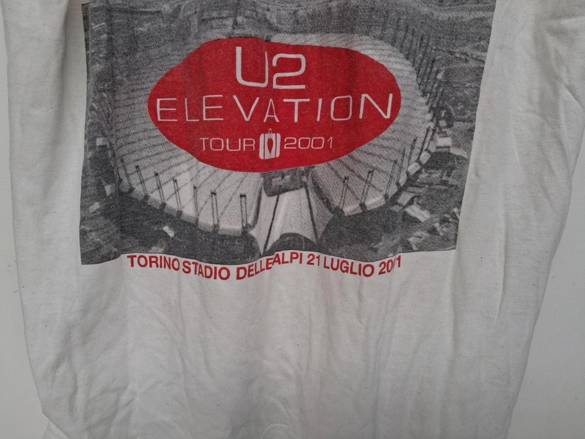 Vintage U2 Elevation Tour 2001 t-shirt