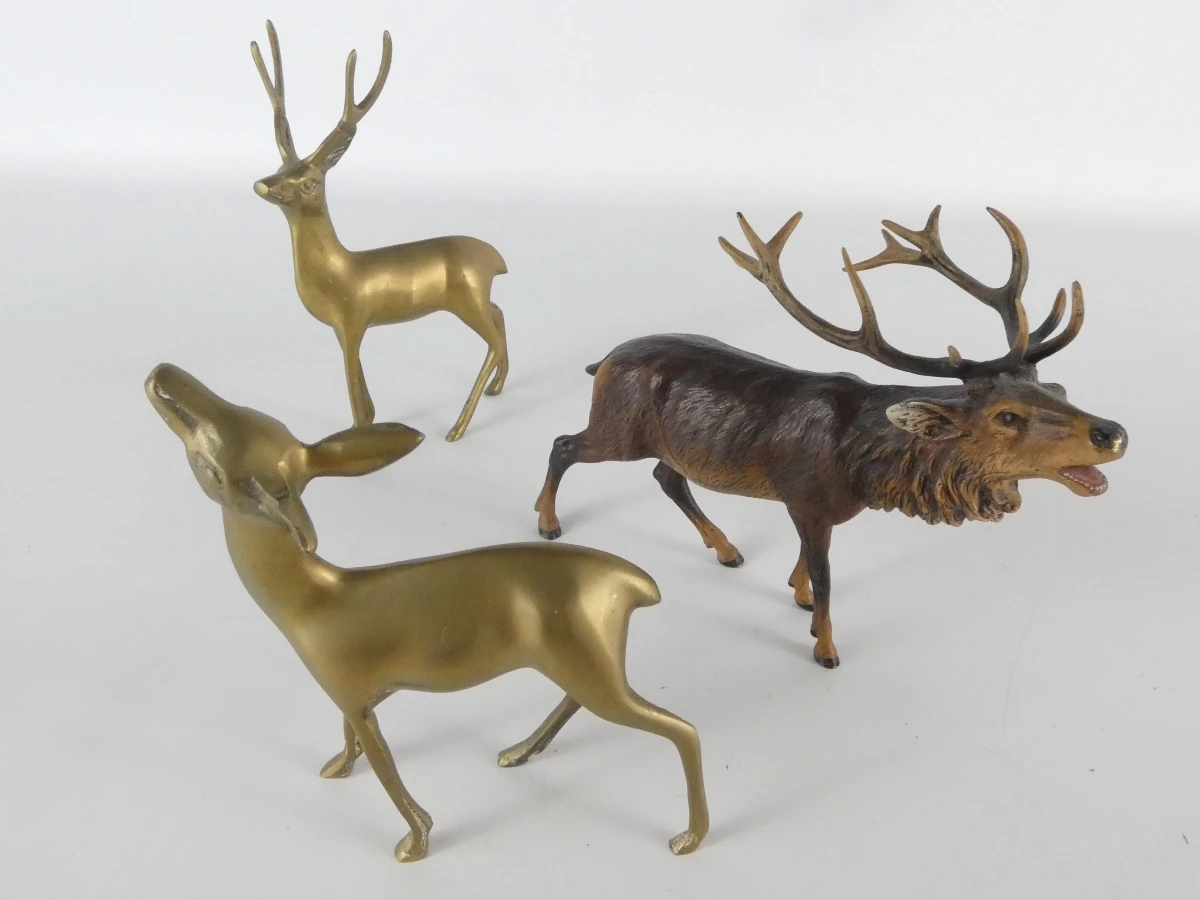 Set van 3 decoratieve hertenfiguren in messing – kavel bij De Kringwinkel, Heverlee