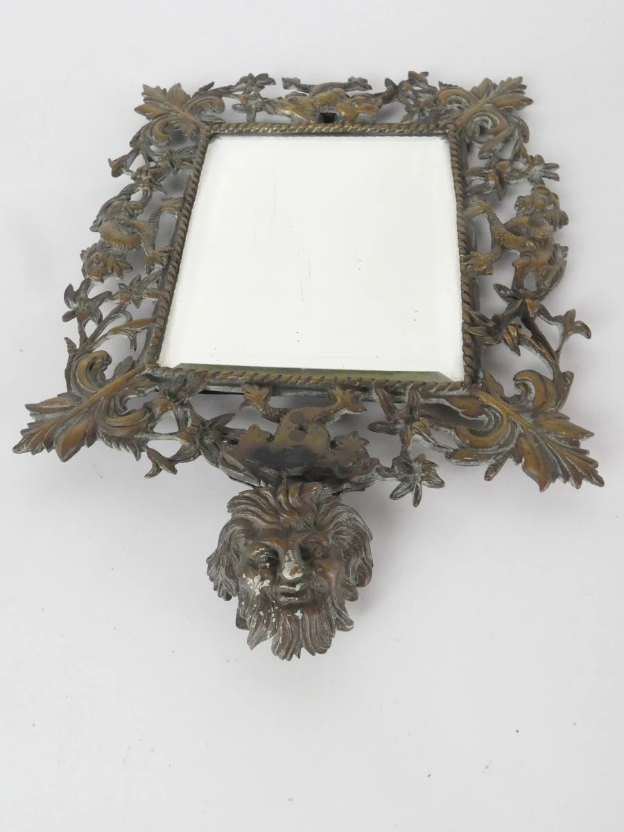 Set van 3 oude fotolijstjes en wandspiegeltje – foto 8 – kavel bij De Kringwinkel, Heverlee