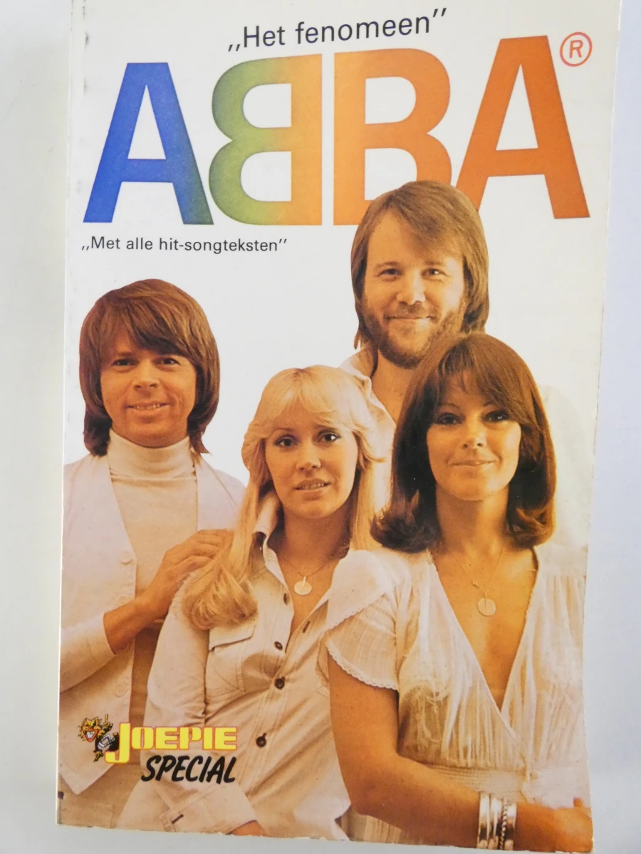 ABBA-verzameling: boeken, tijdschriften, krantenknipsels. - foto 16