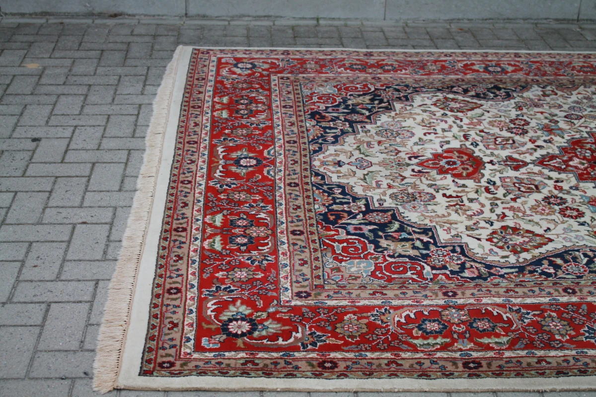 Groot handgeknoopt Kashan-tapijt - foto 4