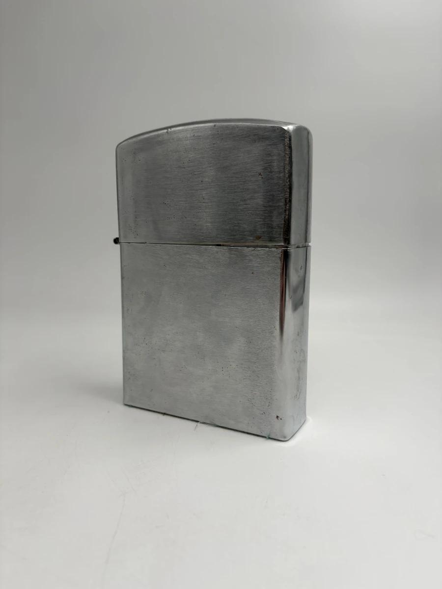 Verzilverde aansteker met metalen etui - foto 3