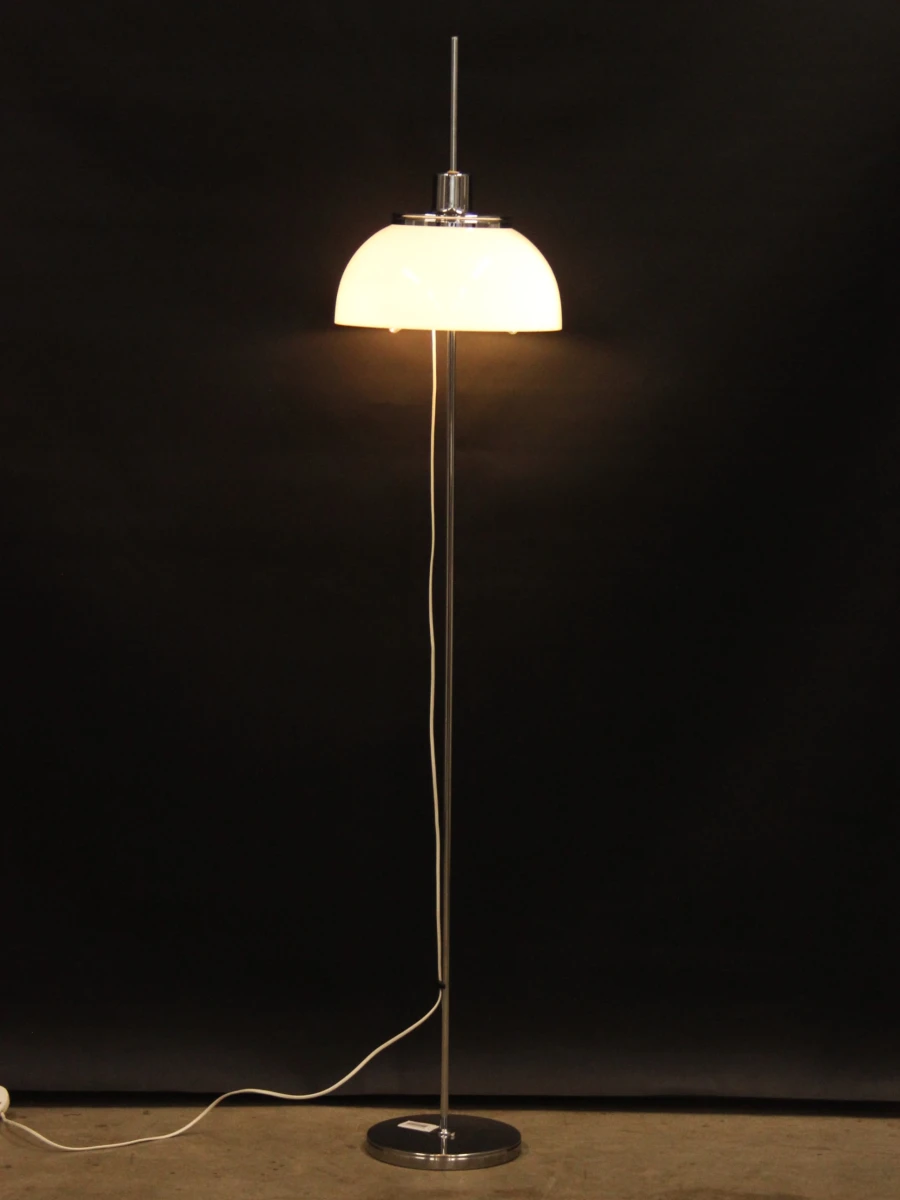 Vintage mushroom vloerlamp in de stijl van Harvey Guzzini Faro - foto 5