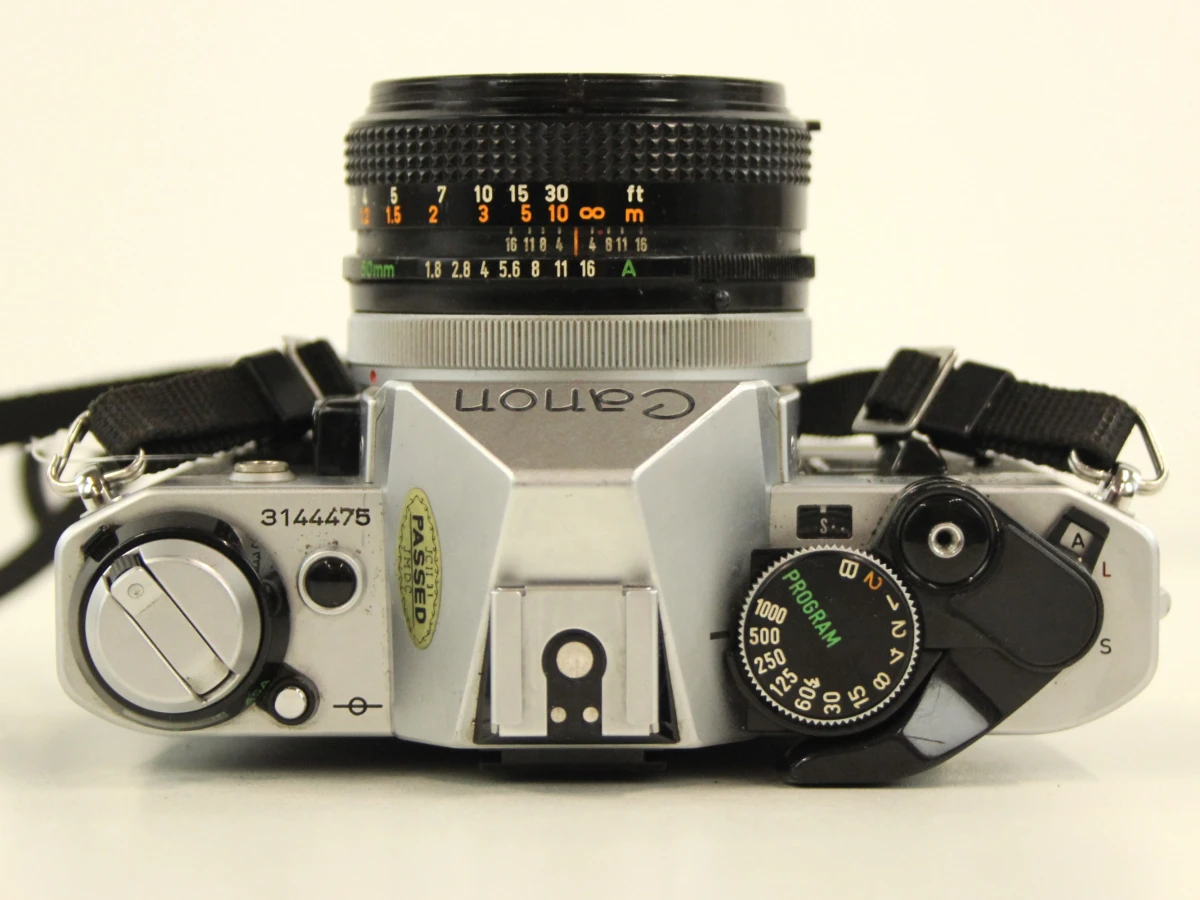 Canon AE-1 Program + powerwinder - foto 9