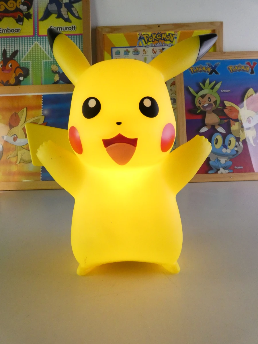 Pokémon verzamelset met figuren, posters en accessoires - foto 38
