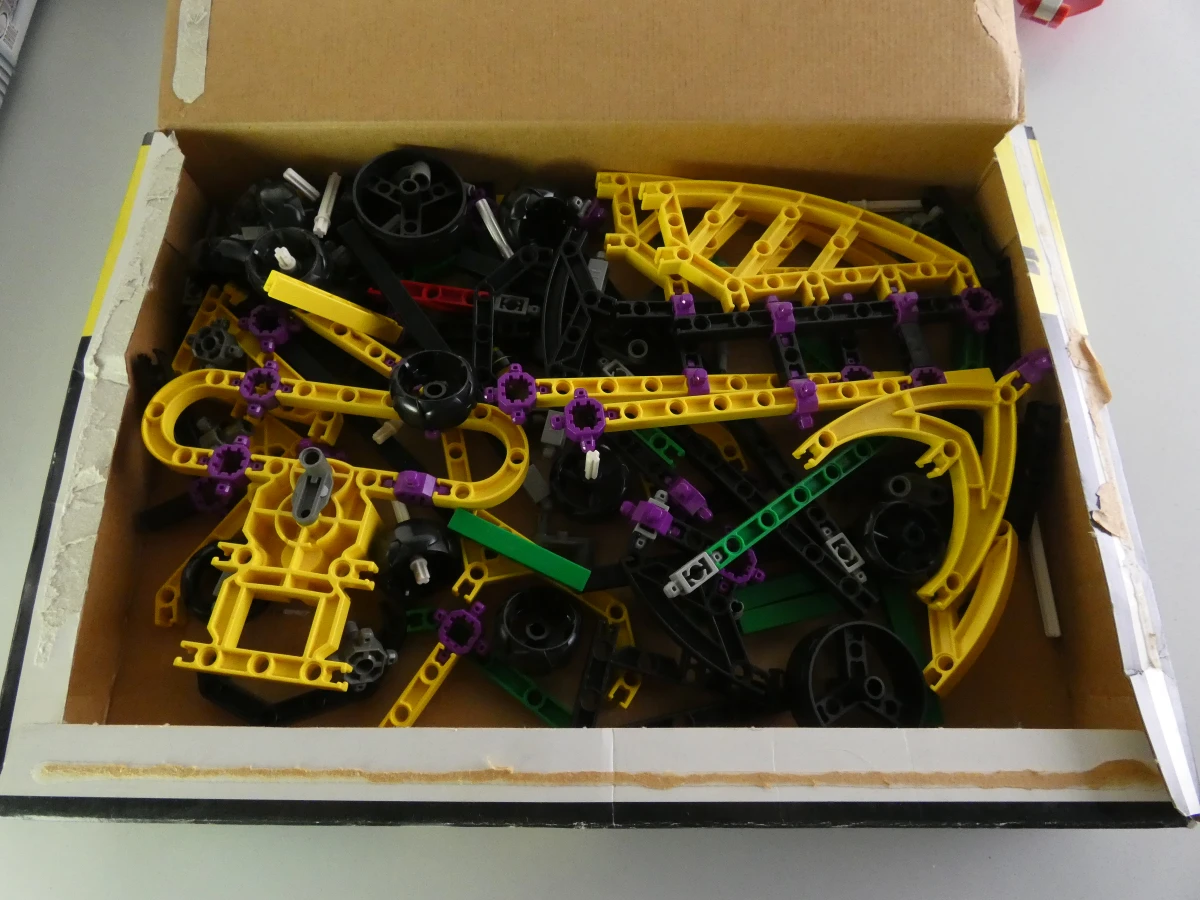 Diverse LEGO Technic, Znap en Racers bouwsets - foto 3