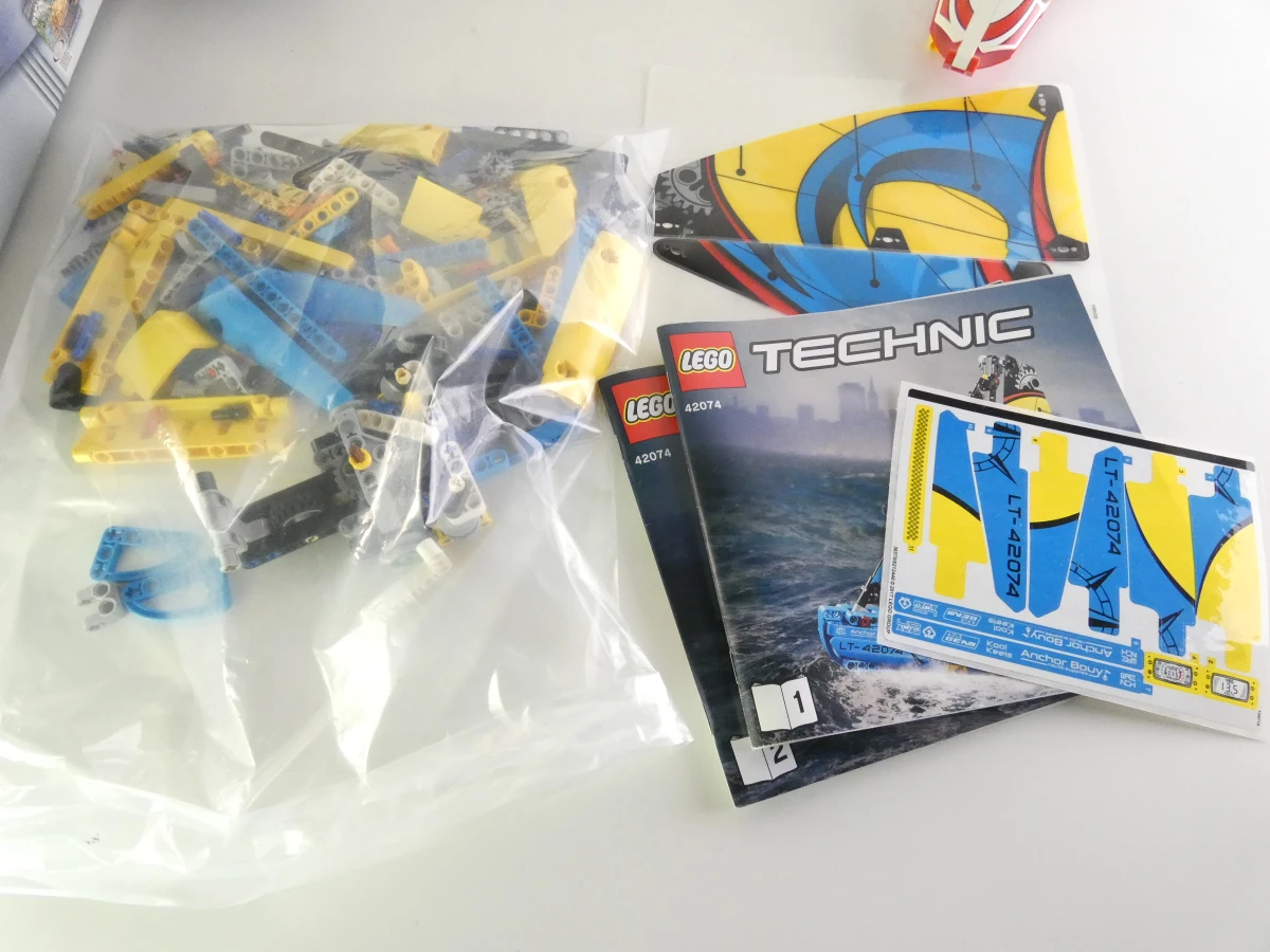 Diverse LEGO Technic, Znap en Racers bouwsets - foto 5