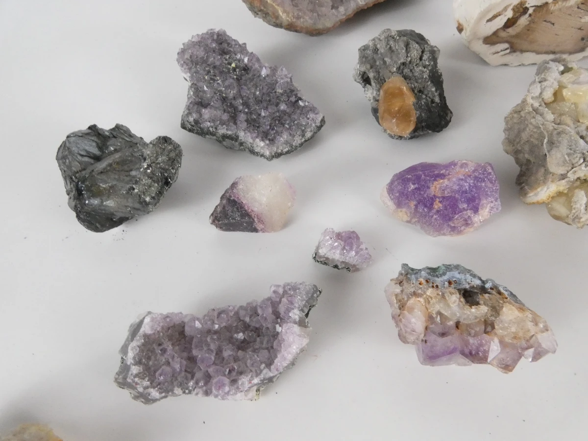 Set diverse mineralen en kristallen - foto 3