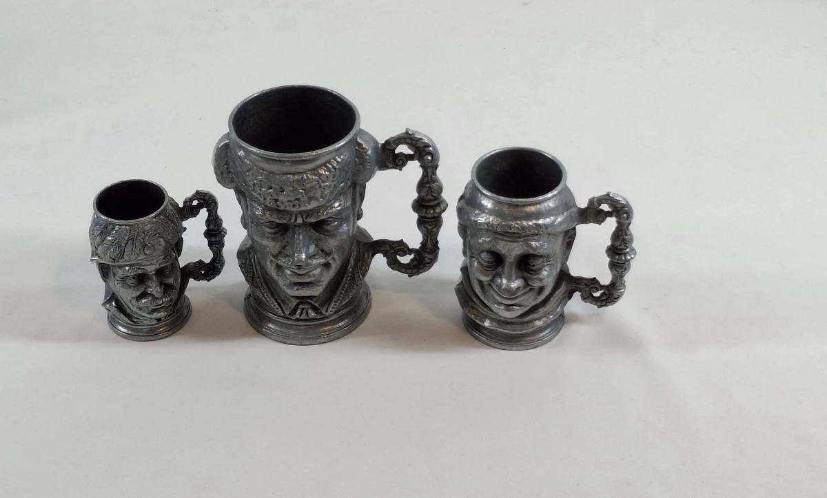 Set van 5 vintage tinnen expressieve gezichtsbekers - foto 8