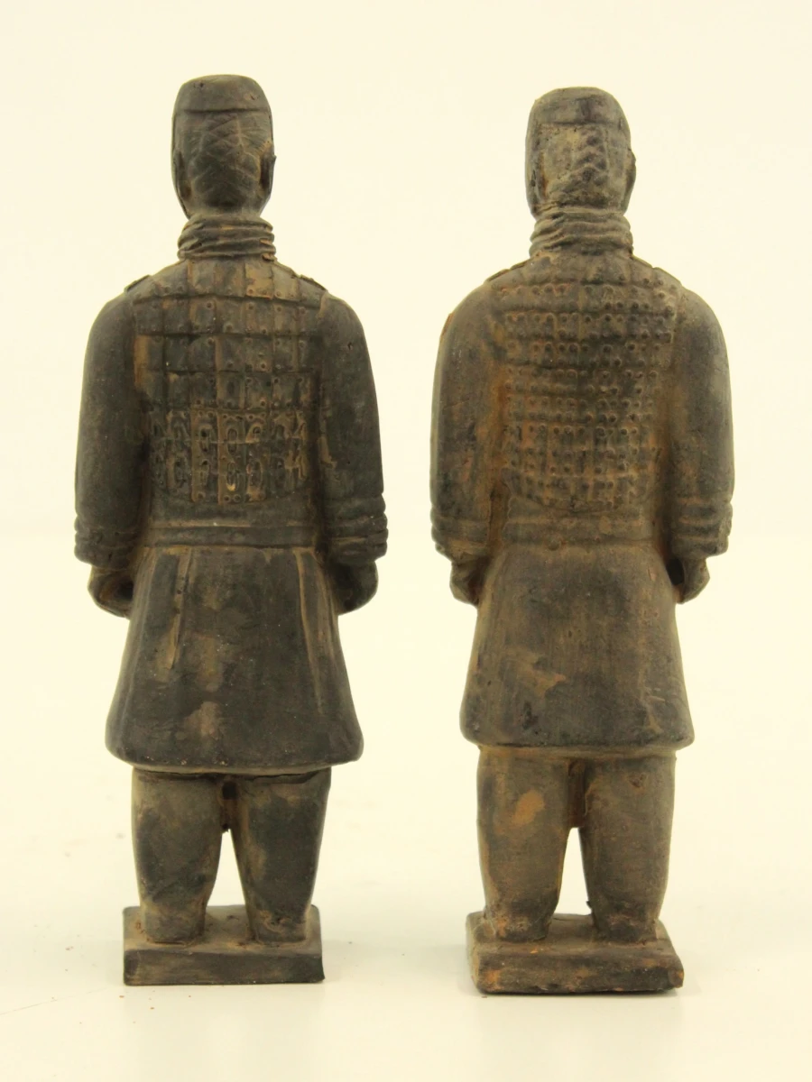 Set van 9 verschillende terracotta krijgers - geïnspireerd op het Chinese Terracottaleger - foto 9