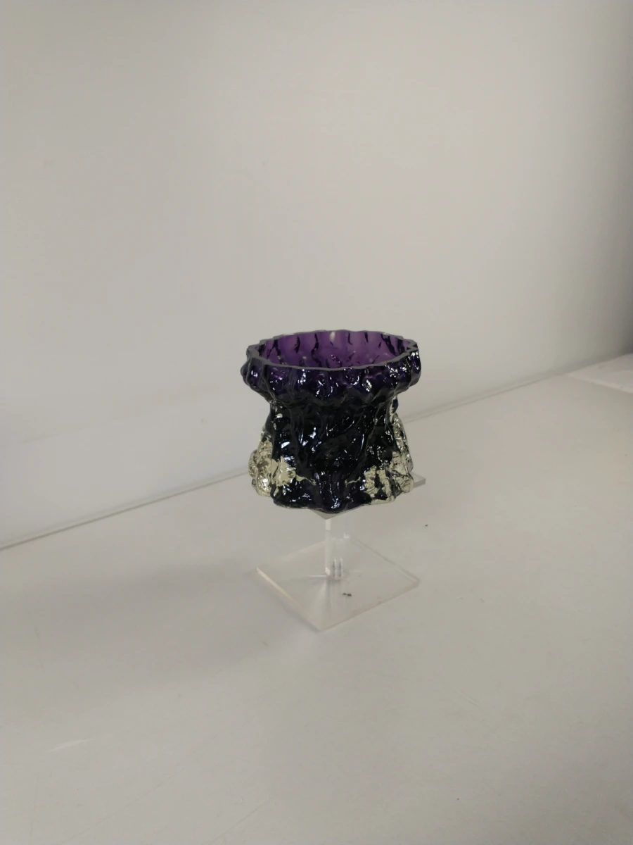 Decoratieve paarse schorsvaas - foto 4
