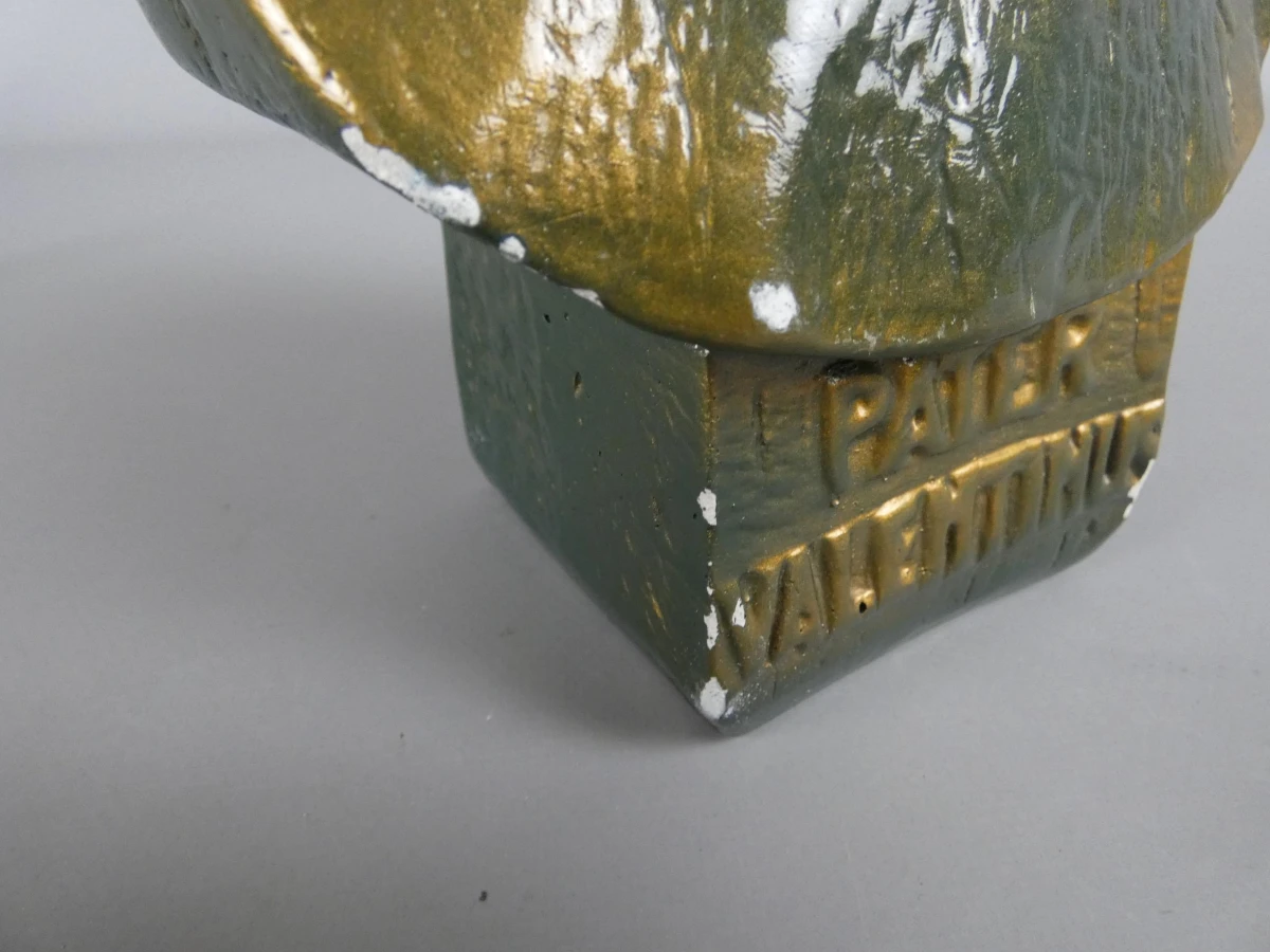 Buste Pater Valentinus – foto 7 – kavel bij De Kringwinkel, Diest