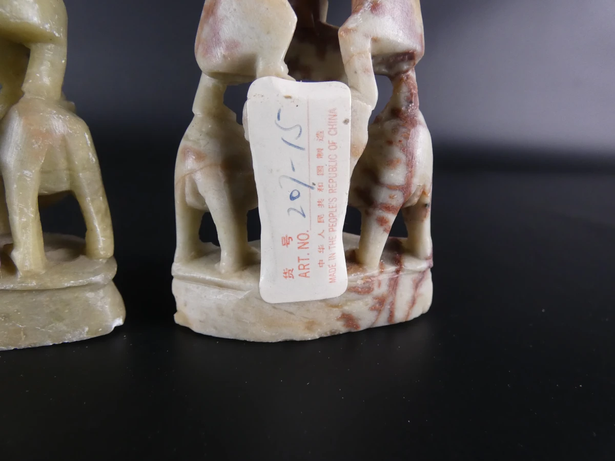 Set van 9 Chinese beeldjes en sculpturen - foto 14