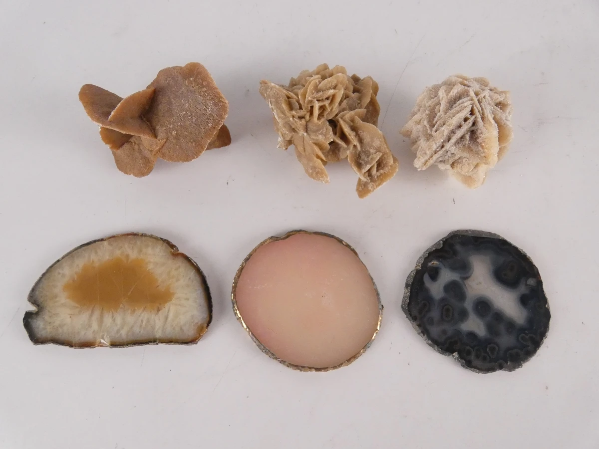 Set van diverse mineralen en agaatschijven - foto 2