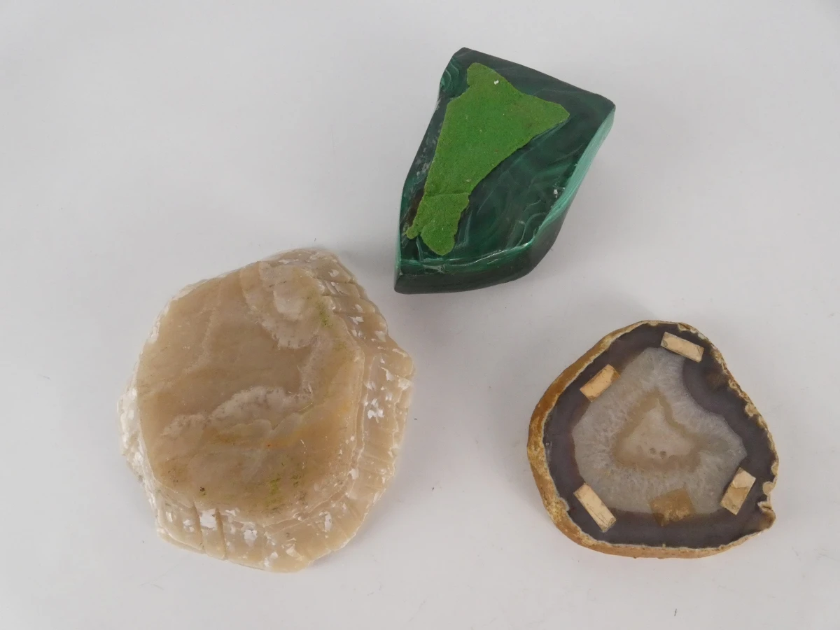 Set van diverse mineralen en agaatschijven - foto 10