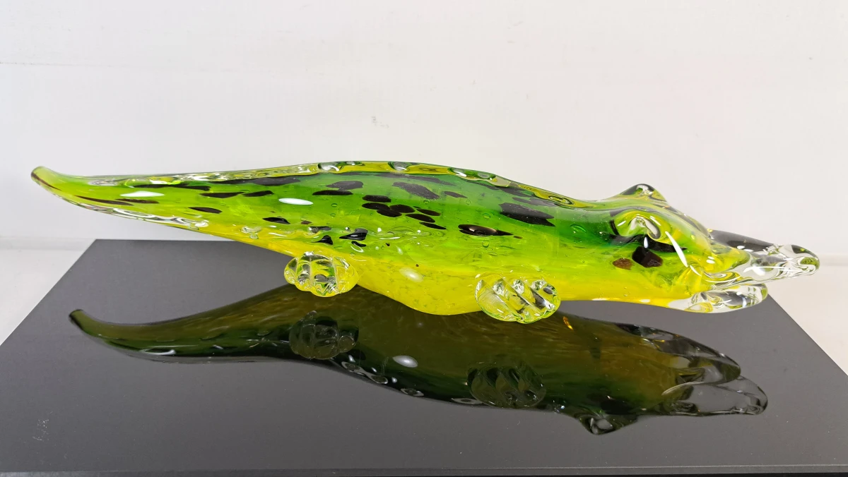 Murano stijl glazen krokodil in acryl box - foto 4