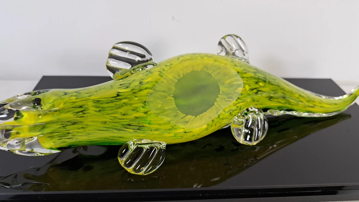 Murano stijl glazen krokodil in acryl box - foto 3
