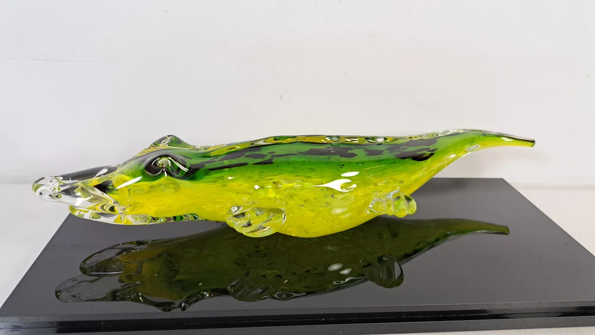 Murano stijl glazen krokodil in acryl box - foto 2