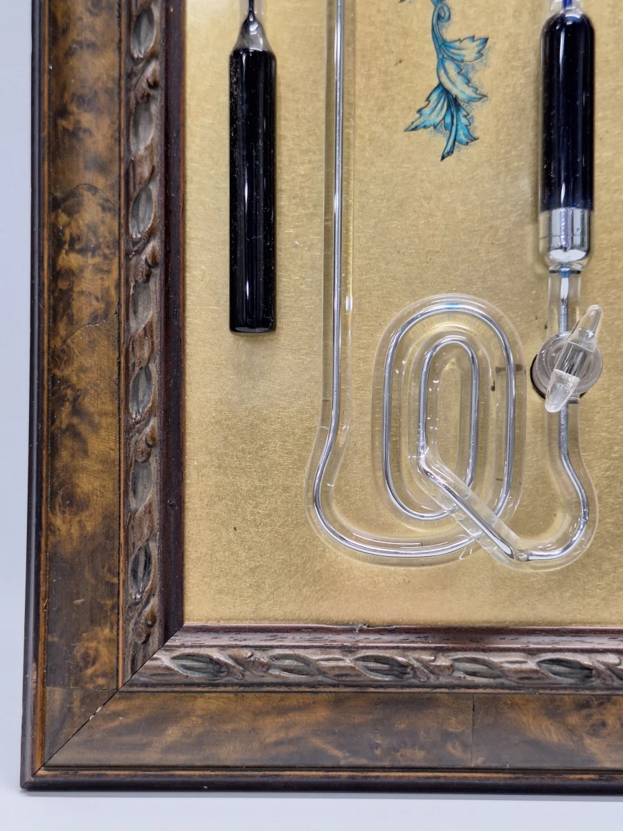 Vintage wandbarometer met thermometer in decoratieve houten lijst - foto 10
