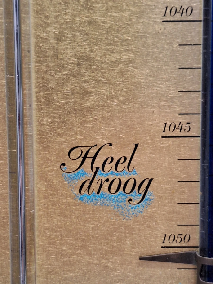 Vintage wandbarometer met thermometer in decoratieve houten lijst - foto 8