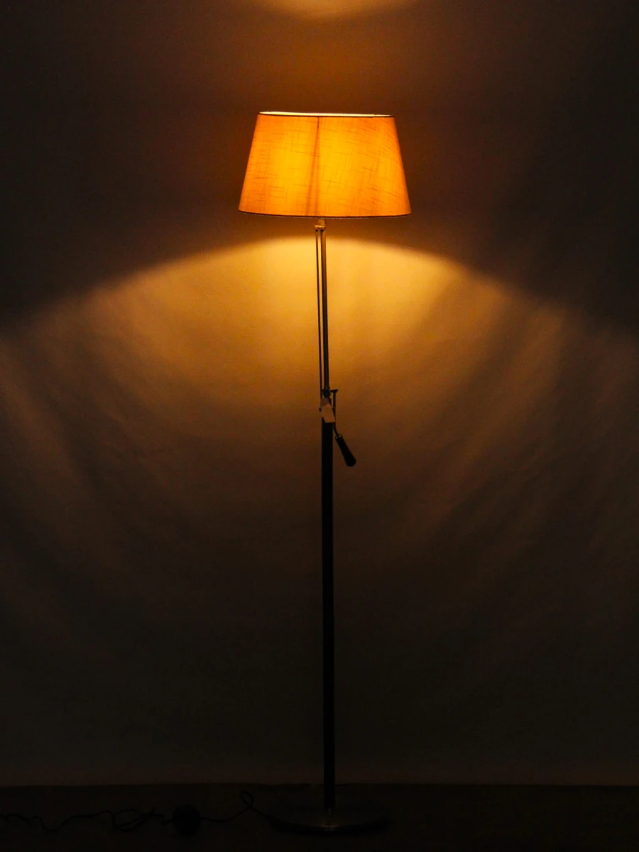 Bellino - verstelbare design vloerlamp - hout & geborsteld metaal - Belgisch - foto 10