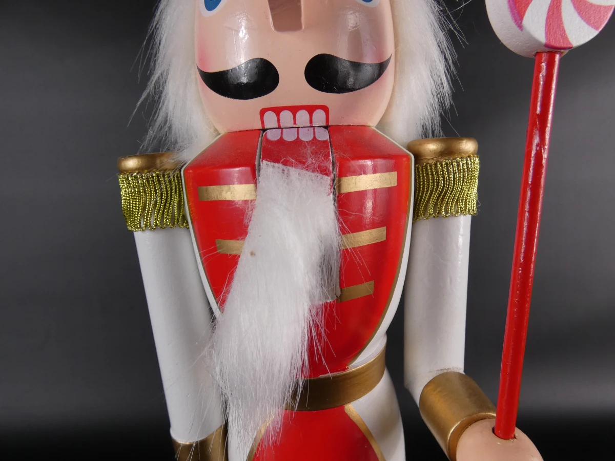Set van drie decoratieve houten kerst-notenkrakers - foto 6